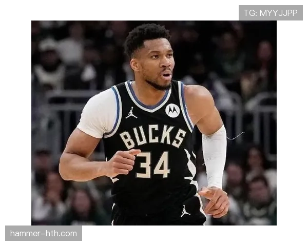 阿德托昆博家里那冰箱得有多豪华，普通人看着都眼馋瘪嘴了吧？